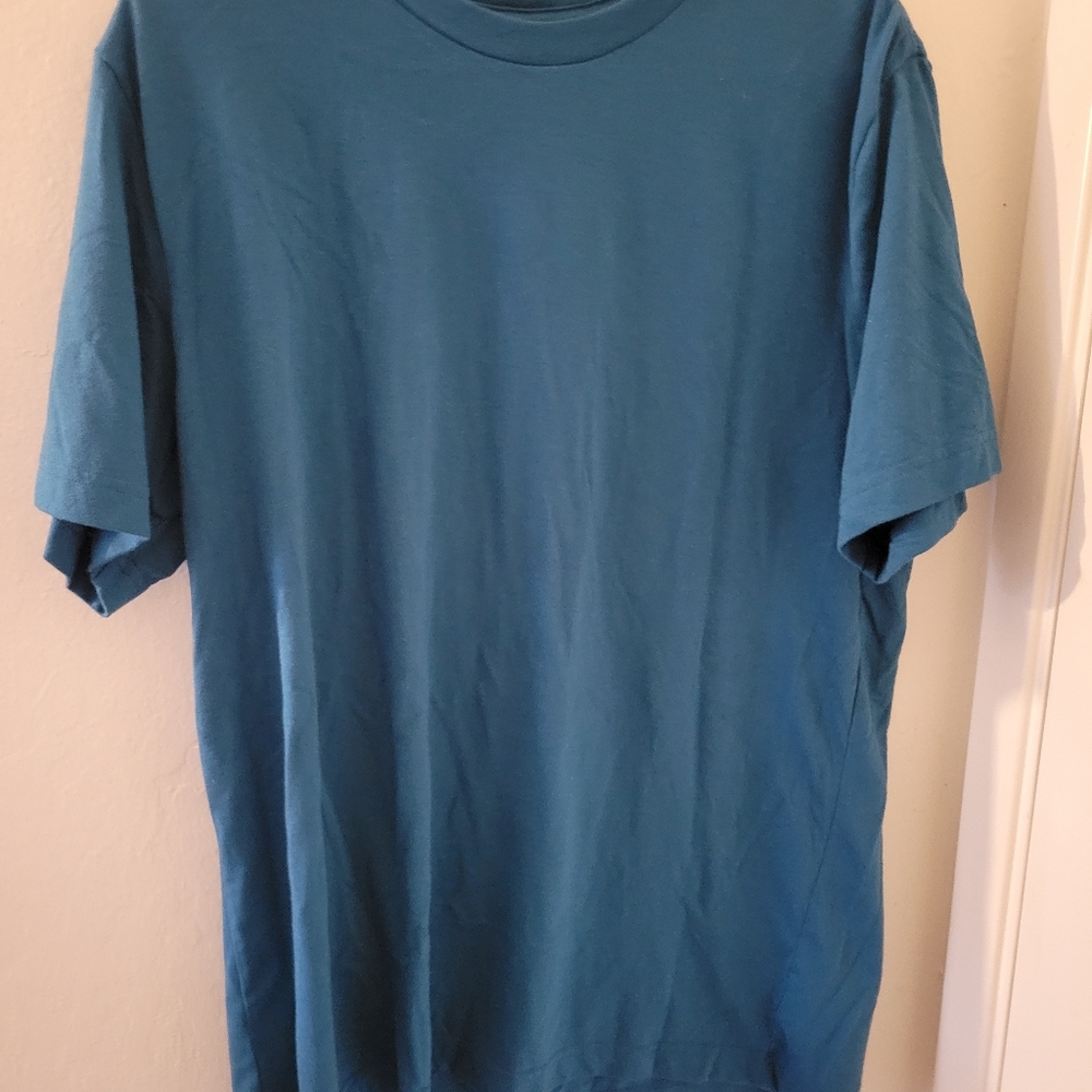 Men's shirt